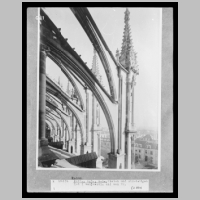 Langhaus, Suedseite von NW, Foto Marburg.jpg